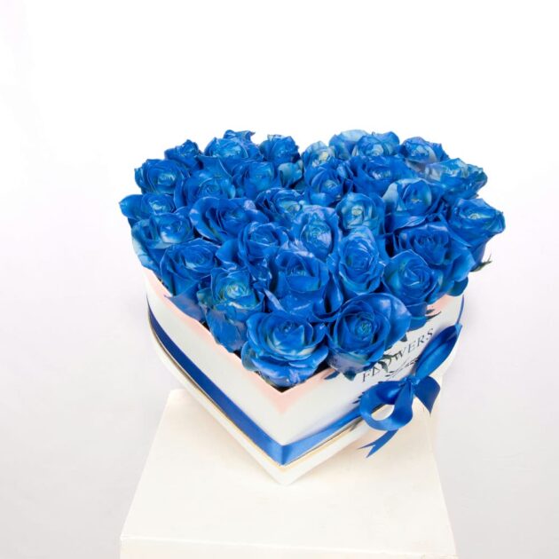 Blue Roses in Heart Shape For Him - Image 2